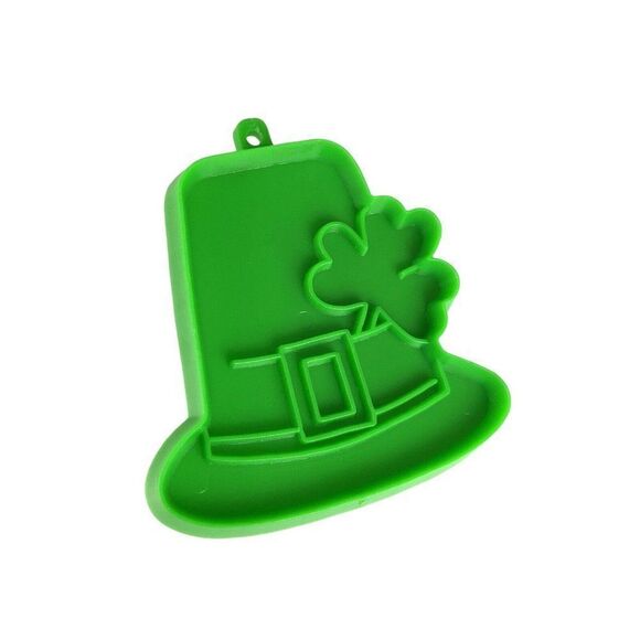 Saint Patrick’s Day Cookie Cutter Lot Plastic Shamrock Leprechaun Hat Hallmark - Picture 4 of 7